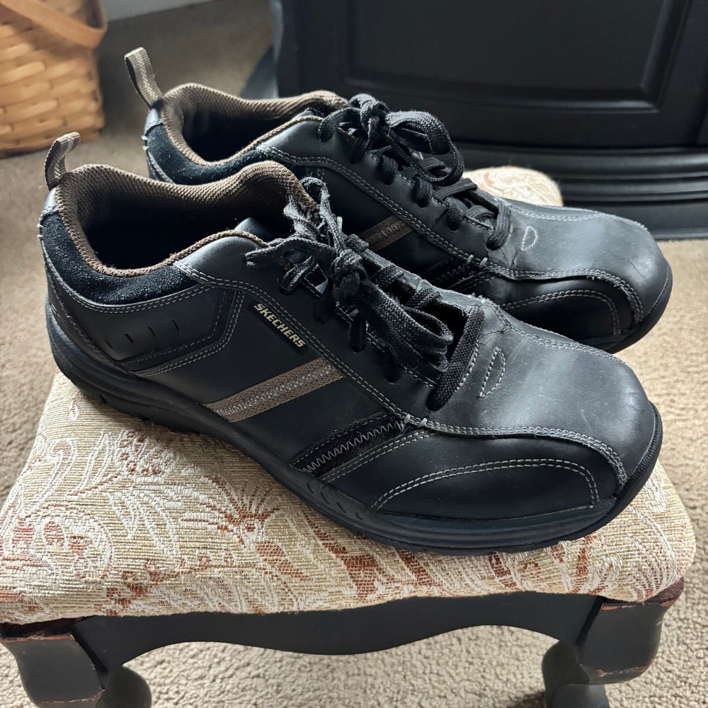 Sketchers Relaxed Fit Shoes Men's 9.5 Brown Black Expected Devention Leather Y2K
